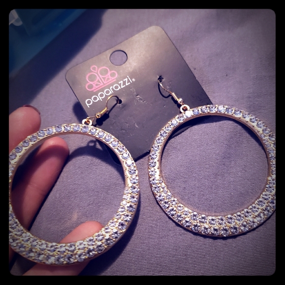 paparazzi Jewelry - Bling earrings